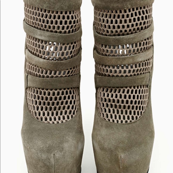 Platform bootie - Picture 2 of 6